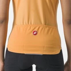 Maillot Sans Manche Castelli Velocissima Soft Orange Femme 2023 -GOBIK Soldes 03 4522066 866 700x700 1