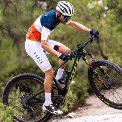 Cuissard Court Gobik Absolute 5.0 +2 K10 Factory Team Homme -GOBIK Soldes culotte corto hombre absolute f a c t o r y t e a m 22 4 700x700 2