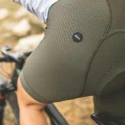 Cuissard Court Gobik Absolute Army 4.0 K9 Femme -GOBIK Soldes culotte corto mujer absolute4 0 army gobik 4 700x700 3