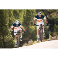 Cuissard Court Gobik Absolute 5.0 +2 K10 Factory Team Homme -GOBIK Soldes factory team22 lanzamiento banner desktop 1 700x700 2