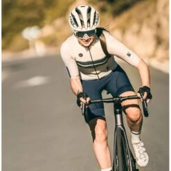 Cuissard Court Gobik Absolute 5.0 K9 Slate Gray Femme 2023 -GOBIK Soldes gobik absolute 5.0 k9 slate gray femme 2 700x700 1