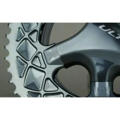 AbsoluteBLACK Kit Visserie Plateau Absolute Black Shimano 110 / 4 BCD Ultegra 6800 -GOBIK Soldes kit vis ecrou dura ace 9000 6800 7 700x700 1