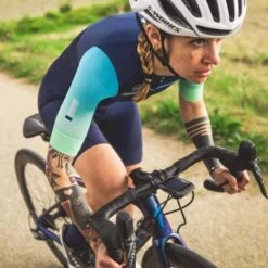 Maillot Manche Courte Gobik Cx Pro Bora Unisex -GOBIK Soldes maillot unisex cxpro bora gobik warm series21 3 600x 700x700 1